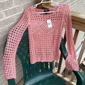 NWT S pink scoop neck light sweater Macy’s rose quartz coral cut out silky bell